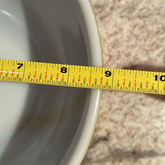 Vintage Pyrex Bowl Avocado Green 2.5quart - Picture 8 of 14